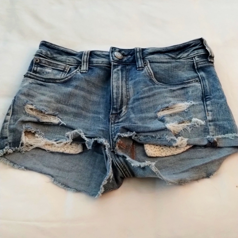 American eagle size 4 next level stretch jean shorts